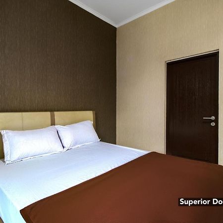 Hotel Arjuna Bekasi Zewnętrze zdjęcie