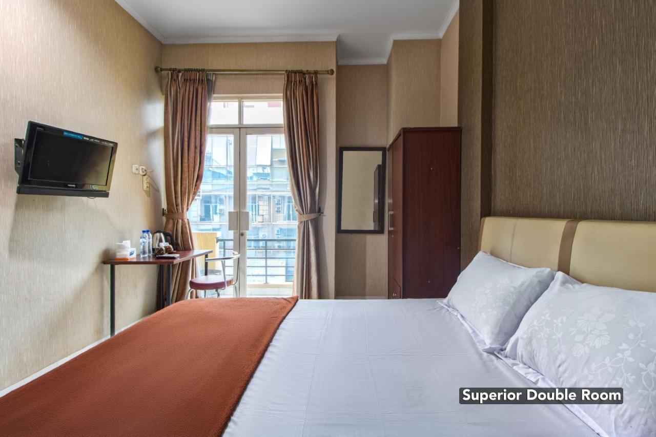 Hotel Arjuna Bekasi Zewnętrze zdjęcie