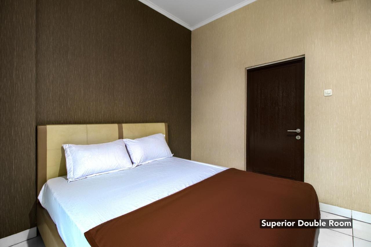Hotel Arjuna Bekasi Zewnętrze zdjęcie