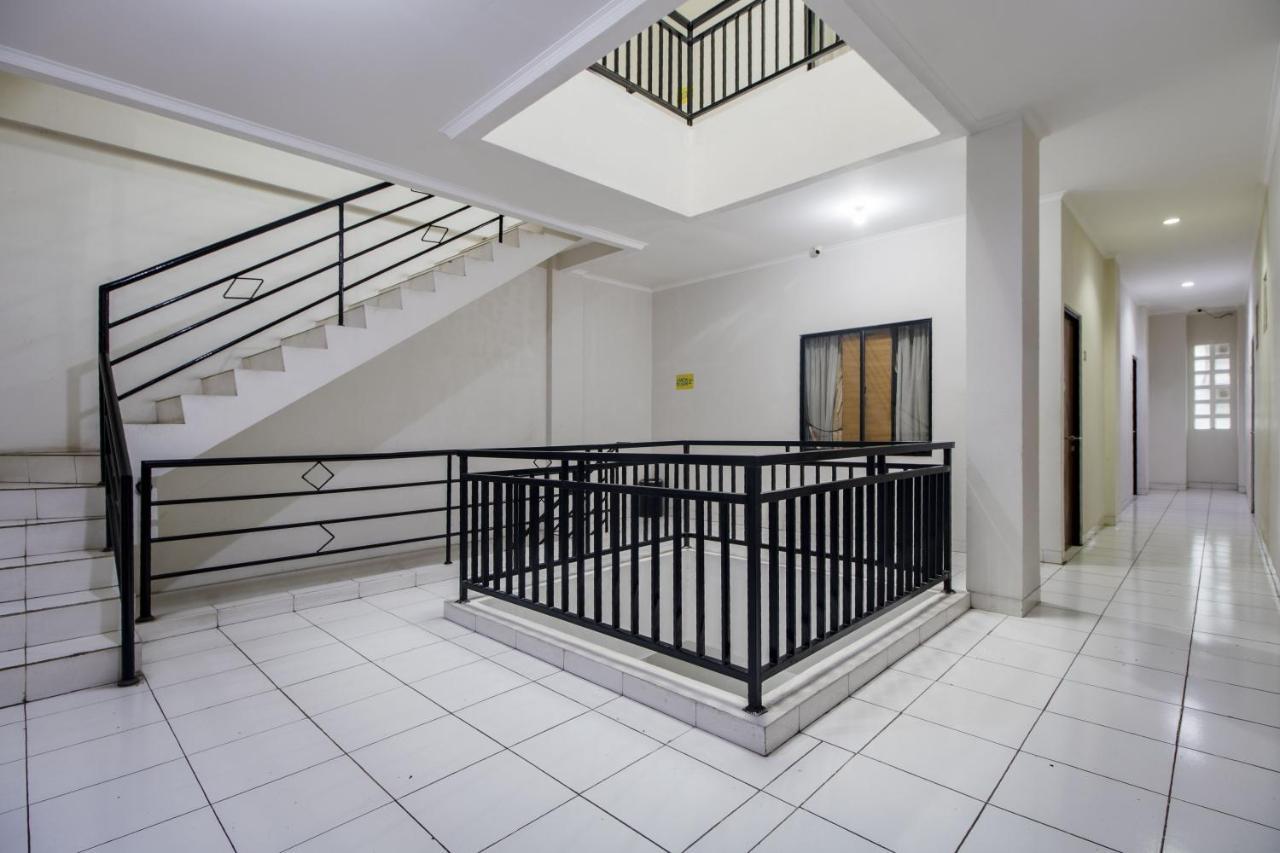 Hotel Arjuna Bekasi Zewnętrze zdjęcie